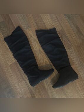 Nature Breeze Black Over-the-Knee Stretch Boots
